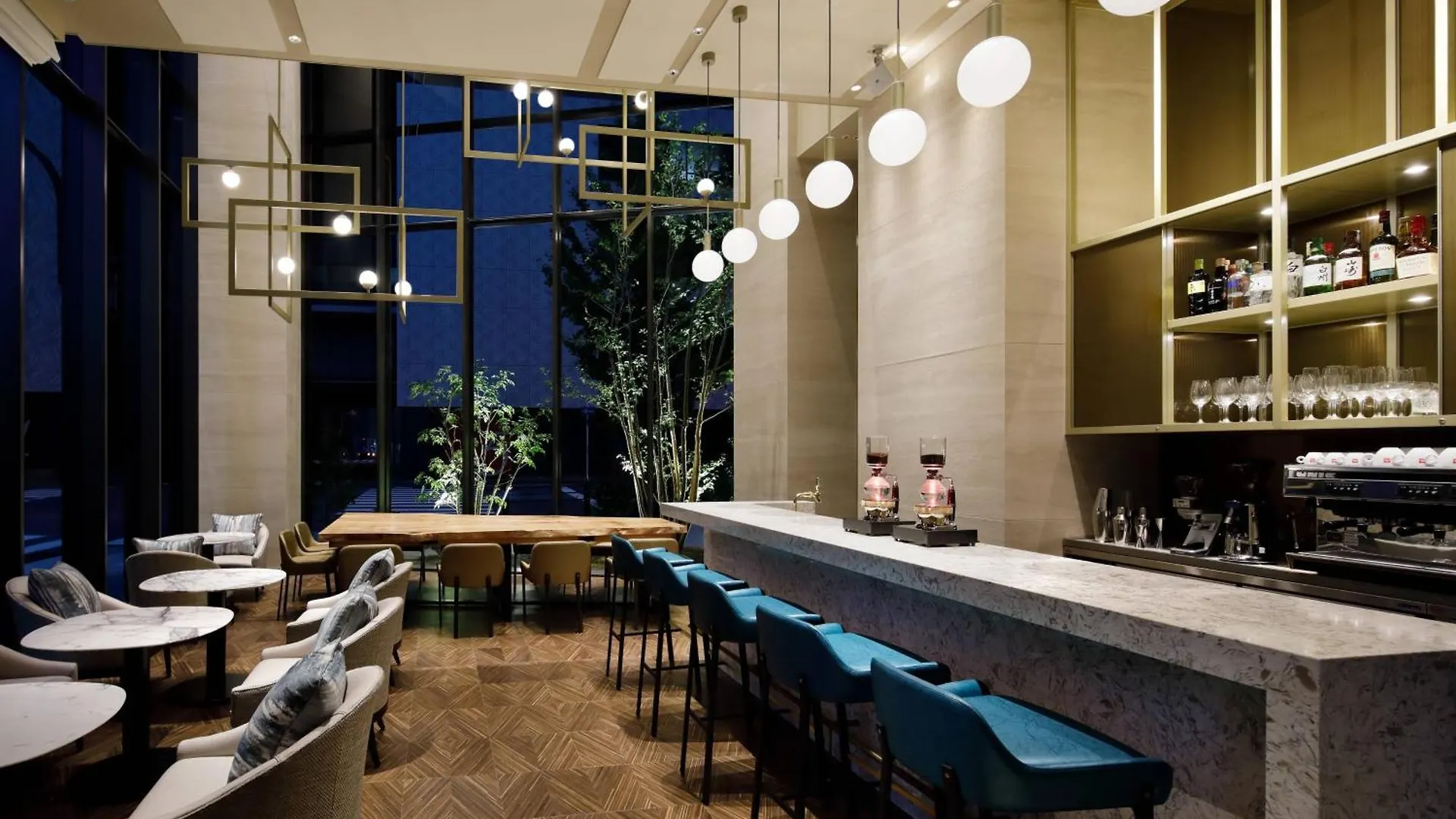 Courtyard By Marriott Osaka Honmachi Hotel 5*,